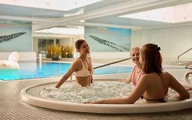 Waterlane Riverside Spa, Pool & Gym By Downtown Apartments